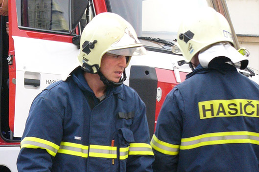 Oprávnění a povinnosti příslušníků hasičského záchranného sboru